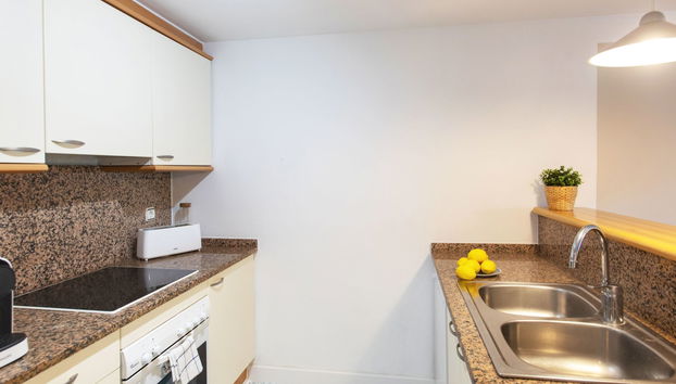 3 bedroom Apartment in Pals with swimming pool and garden - Photo 5