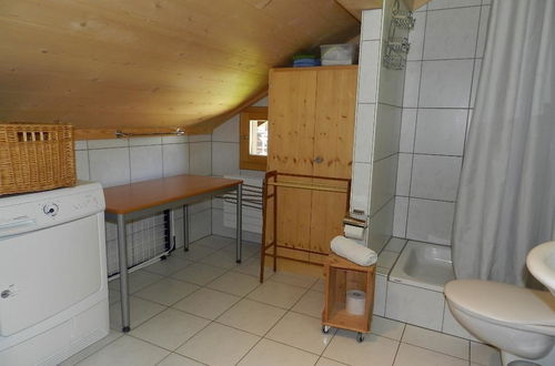 Photo 18 - 1 bedroom Apartment in Saanen