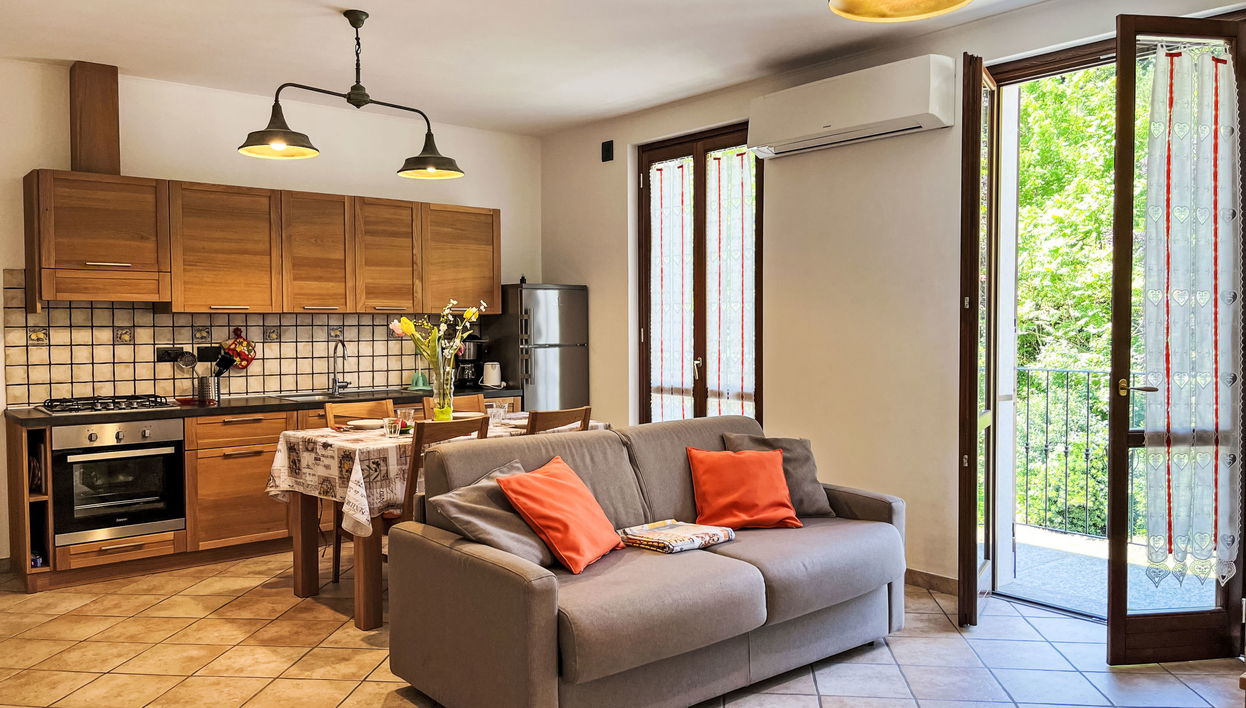 2 bedroom Apartment in Savona with garden - Photo 1