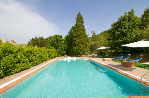Foto 8 - Haus mit 6 Schlafzimmern in Gubbio mit privater pool und garten