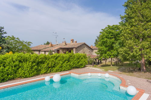 Foto 1 - Casa con 6 camere da letto a Gubbio con piscina privata e giardino