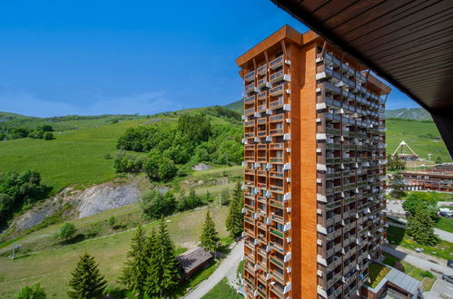 Foto 40 - Appartamento con 1 camera da letto a Villarembert con piscina