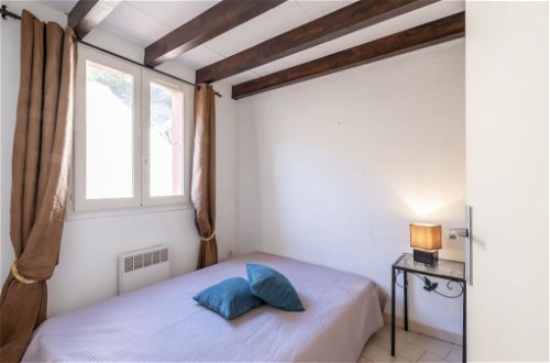 Foto 11 - Apartment mit 2 Schlafzimmern in Cavalaire-sur-Mer mit schwimmbad und blick aufs meer