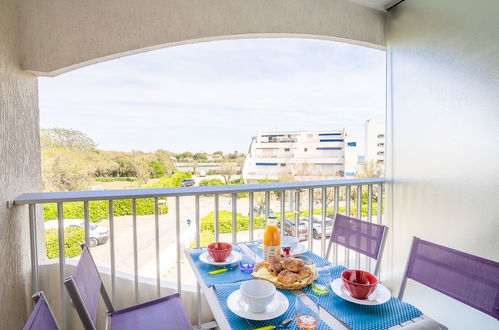 Foto 12 - Appartamento con 1 camera da letto a La Grande-Motte con terrazza e vista mare