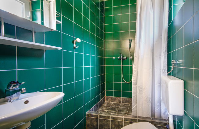 Haus mit 8 Schlafzimmern in Senj mit garten und terrasse - Foto 31