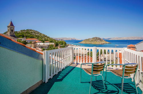 Photo 14 - 8 bedroom House in Senj with garden and terrace