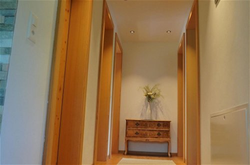 Foto 19 - Apartamento de 3 habitaciones en Saanen