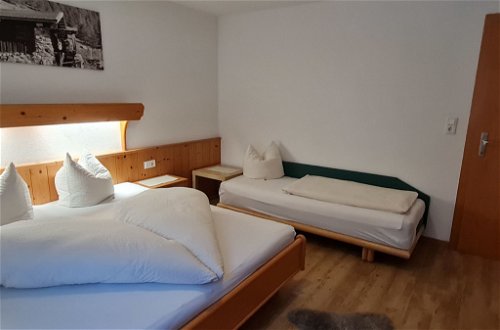 Foto 8 - Appartamento con 2 camere da letto a Fendels con terrazza e vista sulle montagne