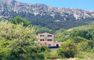 Photo 2 - Appartement de 1 chambre à Baška avec jardin