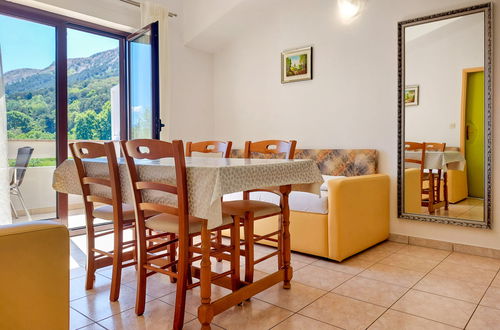 Photo 21 - Appartement de 1 chambre à Baška avec jardin