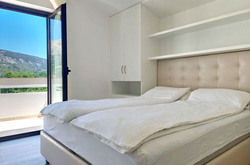 Photo 5 - Appartement de 1 chambre à Baška avec jardin
