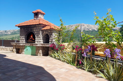 Photo 4 - Appartement de 1 chambre à Baška avec jardin