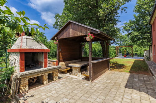 Foto 62 - Casa con 4 camere da letto a Sveta Nedelja con piscina privata e giardino