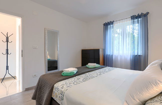 Casa de 6 quartos em Sveta Nedelja com piscina privada e jardim - Foto 35