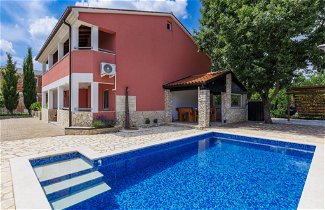 Foto 1 - Casa de 4 quartos em Sveta Nedelja com piscina privada e vistas do mar