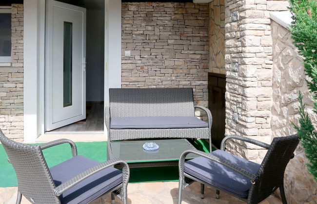 Casa de 6 quartos em Sveta Nedelja com piscina privada e jardim - Foto 41
