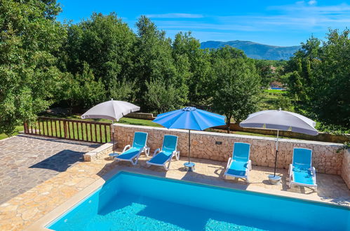 Photo 6 - Maison de 4 chambres à Sveta Nedelja avec piscine privée et vues à la mer