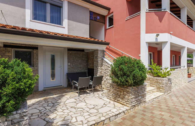 Casa de 6 quartos em Sveta Nedelja com piscina privada e jardim - Foto 39