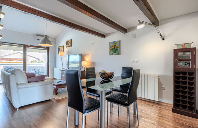 Apartamento de 2 quartos em Novigrad com jardim e terraço - Foto 5