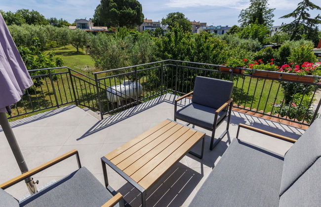 Apartamento de 2 quartos em Novigrad com jardim e terraço - Foto 4