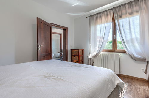 Foto 25 - Appartamento con 1 camera da letto a Novigrad con giardino e terrazza