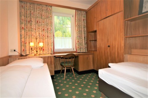 Foto 10 - Appartamento con 3 camere da letto a Mayrhofen con giardino e vista sulle montagne