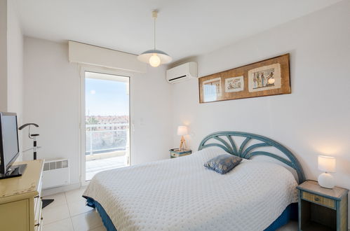 Foto 4 - Apartamento de 2 habitaciones en Fréjus con terraza y vistas al mar