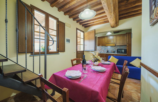 2 bedroom Apartment in Castelfranco di Sotto with swimming pool and garden - Photo 8