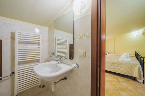 Foto 18 - Appartamento con 2 camere da letto a Castelfranco di Sotto con piscina e giardino