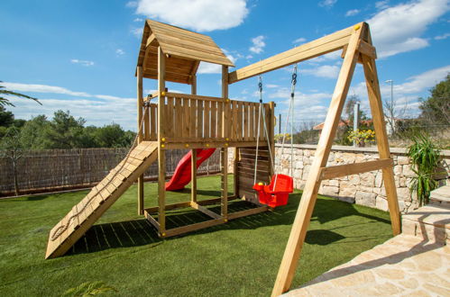 Photo 10 - Maison de 2 chambres à Bilice avec piscine privée et jardin