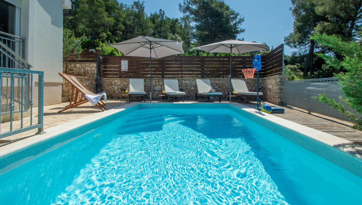 Maison de 4 chambres à Bilice avec piscine privée et jardin - Photo 1