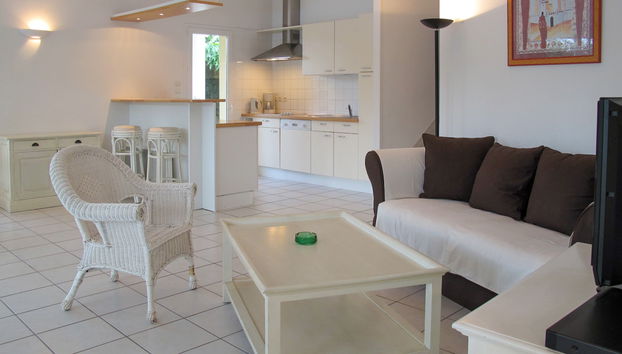 Casa de 4 quartos em Lacanau com piscina privada e terraço - Foto 3