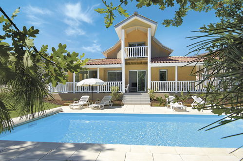 Photo 2 - Maison de 3 chambres à Lacanau avec piscine privée et terrasse