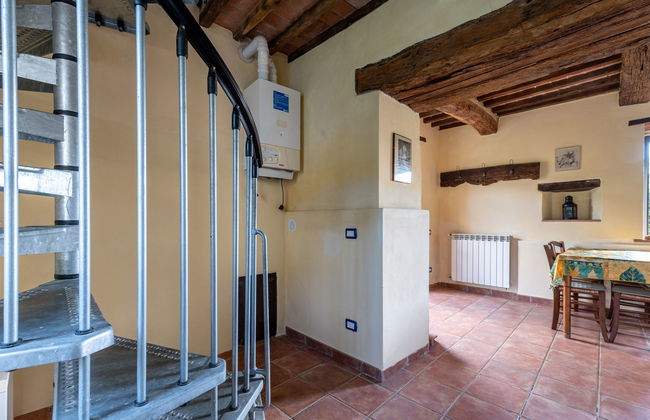 Casa de 2 quartos em Montieri com piscina e jardim - Foto 9