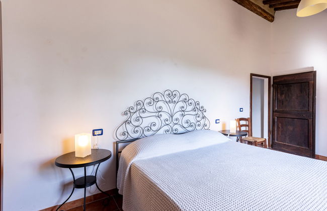 Casa de 2 quartos em Montieri com piscina e jardim - Foto 14