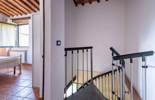 Casa de 2 quartos em Montieri com piscina e jardim - Foto 10