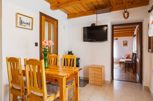 Foto 12 - Casa de 2 quartos em Balatongyörök com jardim e terraço