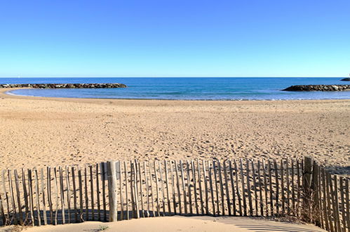 Foto 41 - Apartamento de 2 habitaciones en Fréjus con piscina y vistas al mar