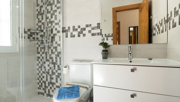 Casa de 4 quartos em Estepona com piscina e jardim - Foto 5