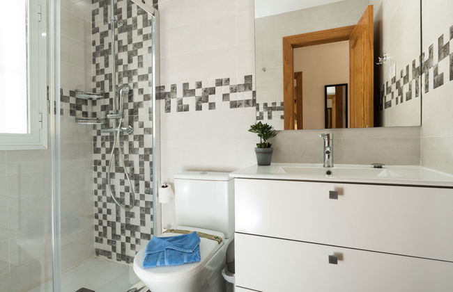 Casa de 4 quartos em Estepona com piscina e jardim - Foto 5