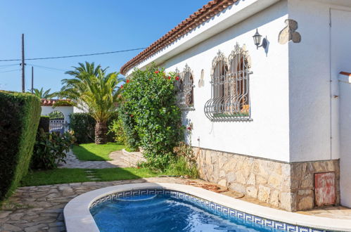 Photo 15 - 3 bedroom House in Mont-roig del Camp with private pool and sea view