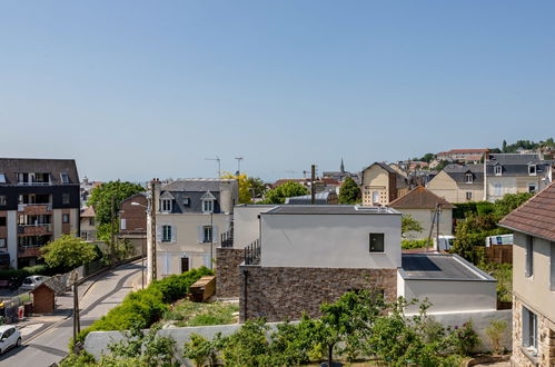 Foto 17 - Apartamento de 2 habitaciones en Trouville-sur-Mer con vistas al mar