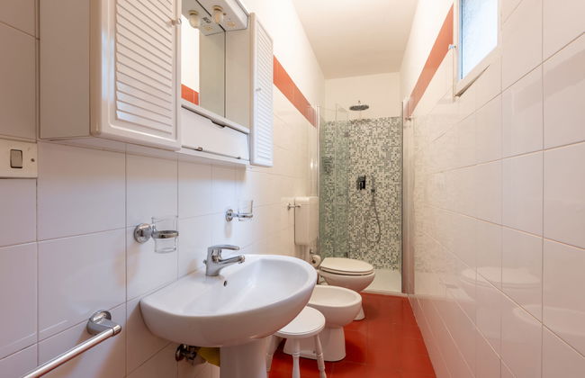 Appartement de 1 chambre à Albisola Superiore avec jardin - Photo 20