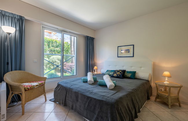 Apartamento de 3 quartos em Antibes com piscina e jardim - Foto 13