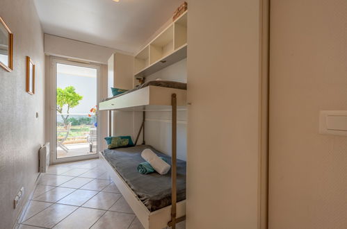 Foto 14 - Apartamento de 2 quartos em Antibes com piscina e jardim