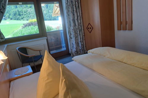 Foto 32 - Appartamento con 1 camera da letto a Aschau im Zillertal con giardino e vista sulle montagne