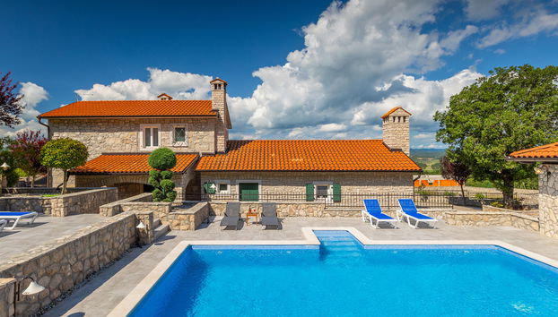Casa con 4 camere da letto a Kršan con piscina privata e giardino - Foto 2