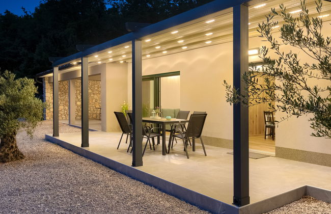 Casa de 4 quartos em Kršan com piscina privada e jardim - Foto 13