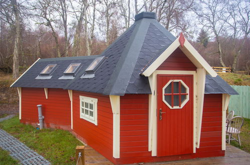 Photo 1 - House in Inverness with garden and mountain view