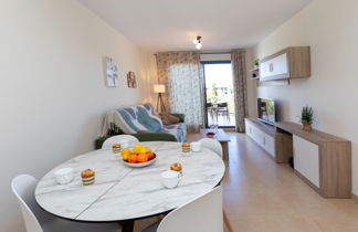 Foto 3 - Apartment mit 2 Schlafzimmern in San Jorge mit schwimmbad und garten